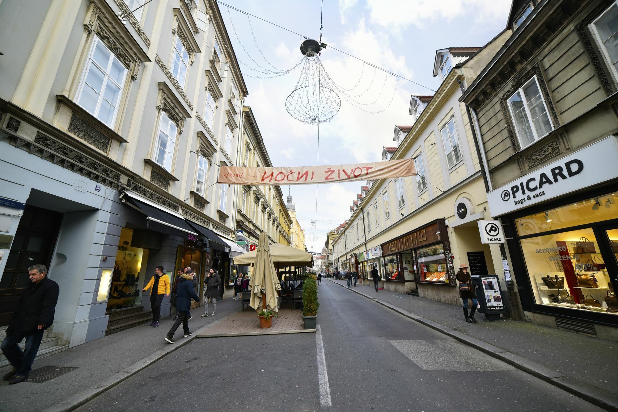 Apartment Tesla Zagreb Exterior foto